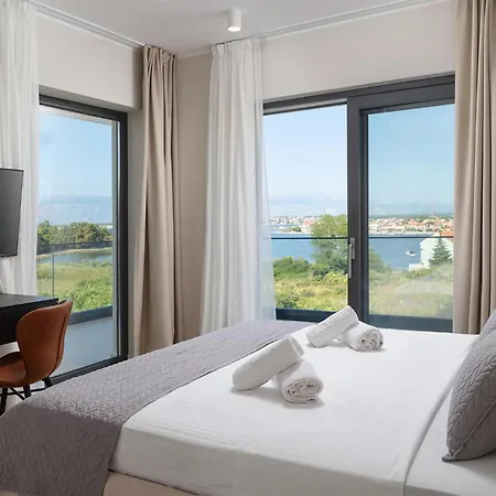 Vakantiehuis Luka Nin