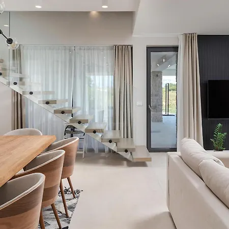 Vakantiehuis Luka Nin