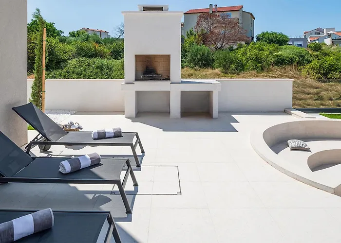 Prázdninový dům Luka Nin